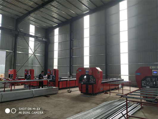 Tốc độ cao thủy lực tự động 80 X 80 ống vuông đâm và cắt máy