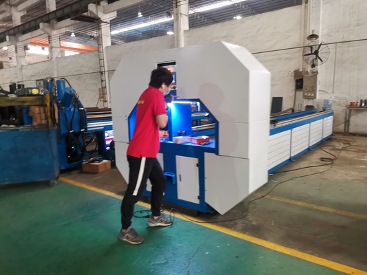 Tự động 6 mét thủy lực hàng rào và hàng rào bảo vệ cắt và đâm máy